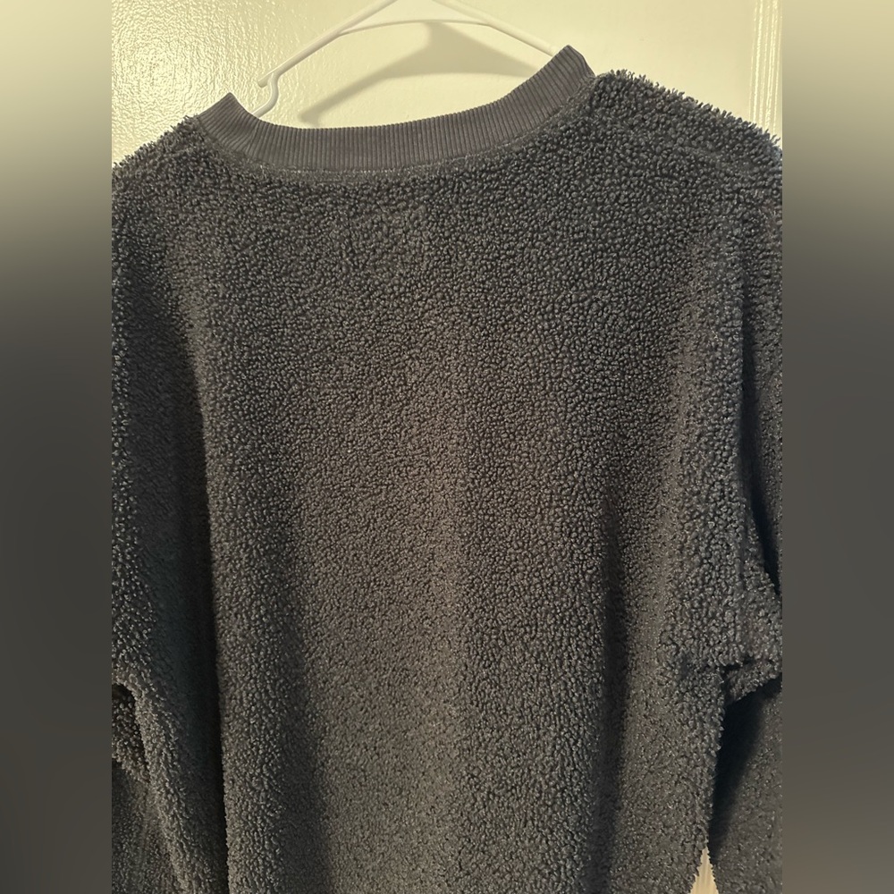 American Eagle Charcoal Gray Crewneck Sherpa Sweatshirt - Picture 11 of 11